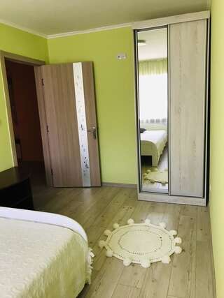 Апартаменты Арт квартира в центрі міста Ужгород Апартаменты с 1 спальней-13